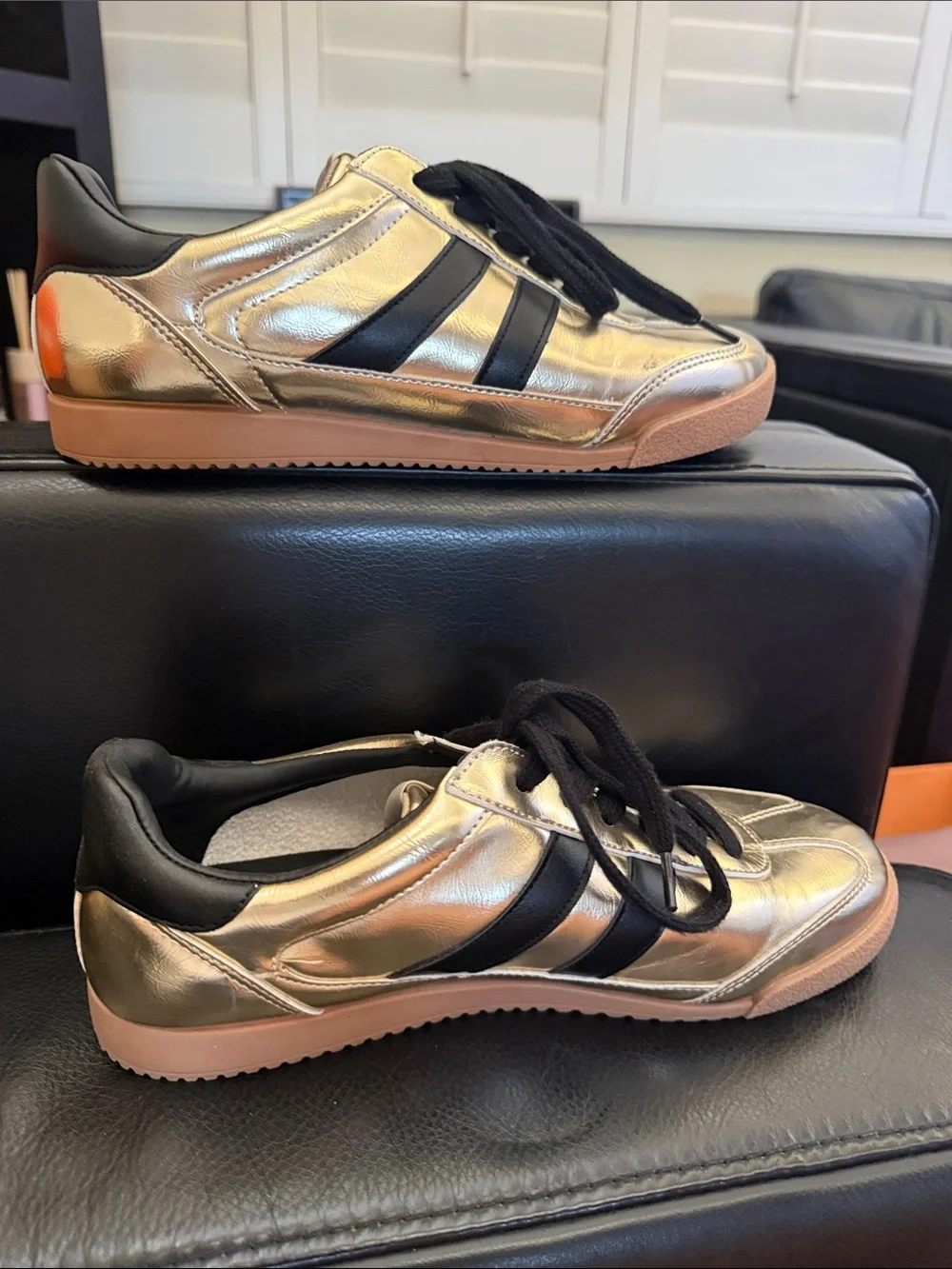 Steve Madden metallic gold